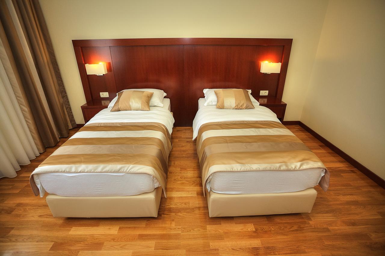 Hotel Palace Меджугорье Экстерьер фото